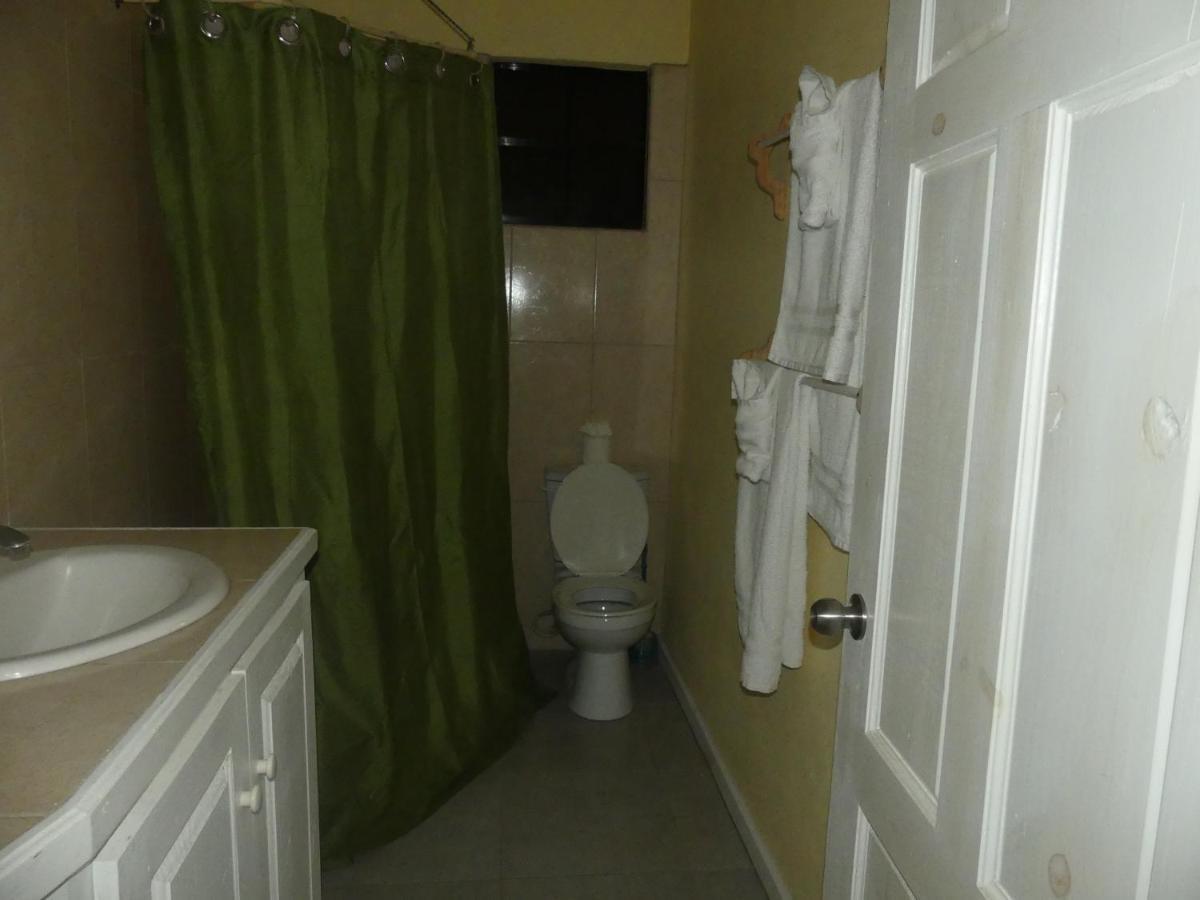 Southern Haven Guesthouse Laborie Extérieur photo